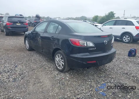 2013 Mazda 3 I Touring z USA, uszkodzony, nr VIN JM1BL1VP5D1815015